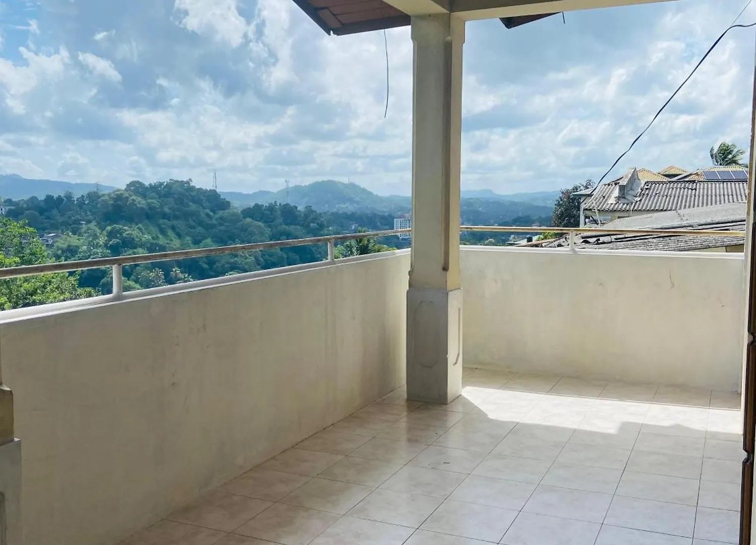 Villa Mountain Breeze Residence Kandy Sri Lanka